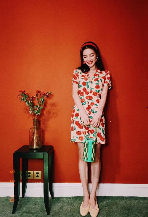 黑颜色裙子爆料视频大全,热门爆料视频大盘点  第1张